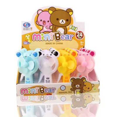 Mini Ventilator Urs cu Rotire Manuala Mini Bear